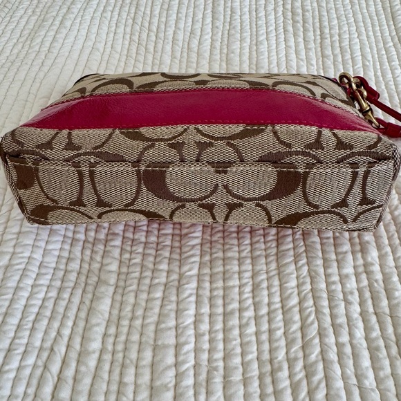 Coach Legacy Signature C Canvas and Pink Leather Wristlet 2008 Style 41756